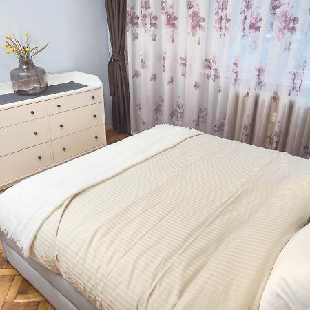 Oradea Comfort Corner Exterior photo