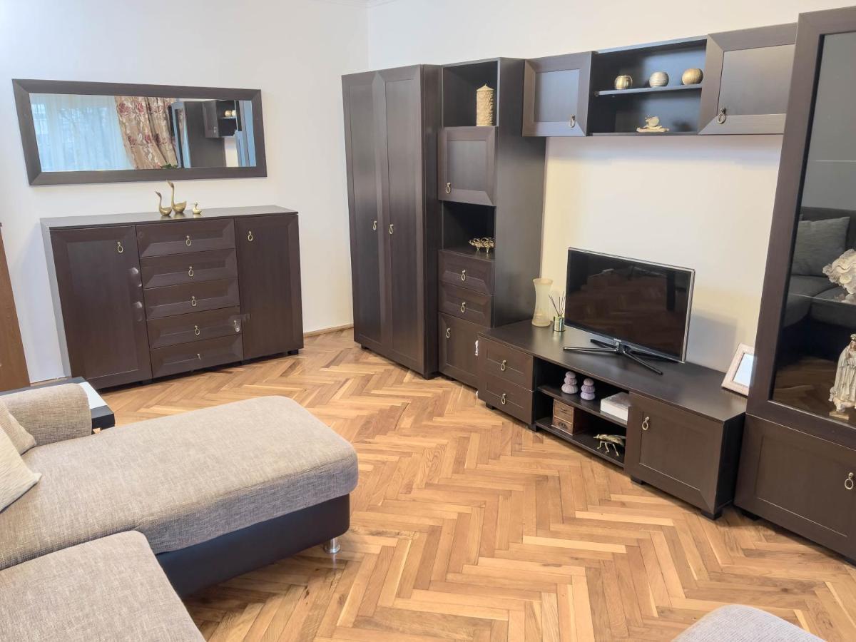 Oradea Comfort Corner Exterior photo